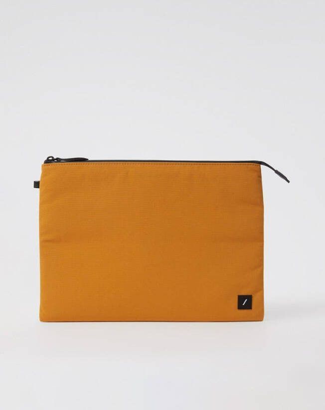 Native Union Laptophoes met logo applicatie 13 inch